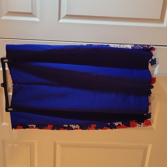 Patriotic Floral Skirt - Picture 3 of 3